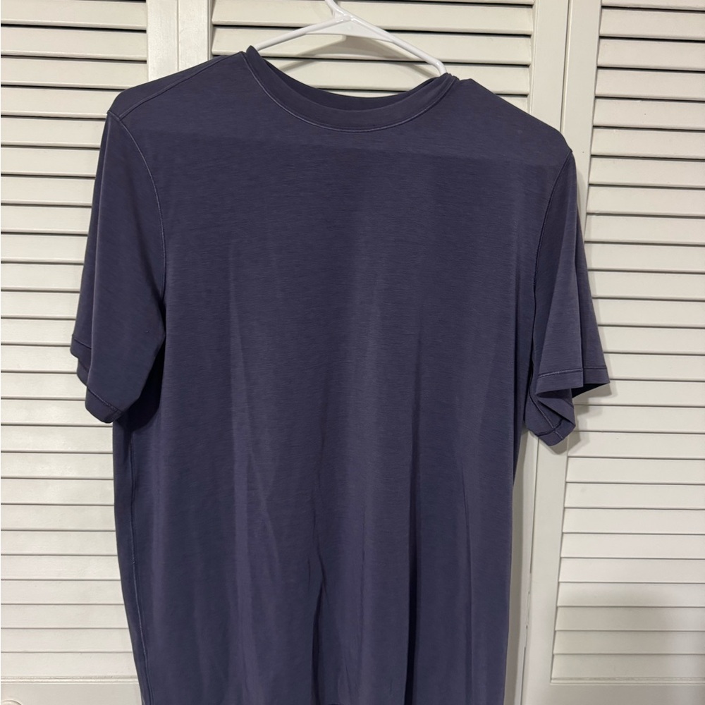 Perfect condition lululemon Purple Short Sleeve Tee